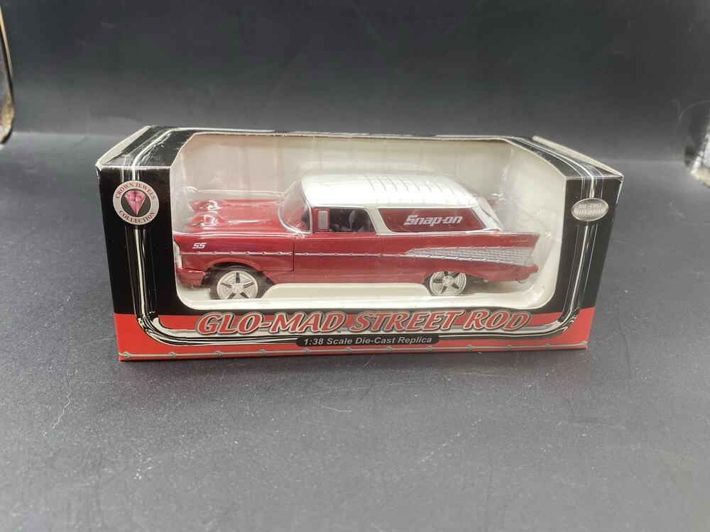 Glomad Snap Rod 1957 Chevy 1:38 Scale Die Cast Custom Replica 2008 New In Box.